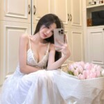 Yến Nhi review